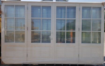 Openslaande deuren bxh 360cm x 220cm 1/4 paneel met 8&times;3 ruitverdeling
